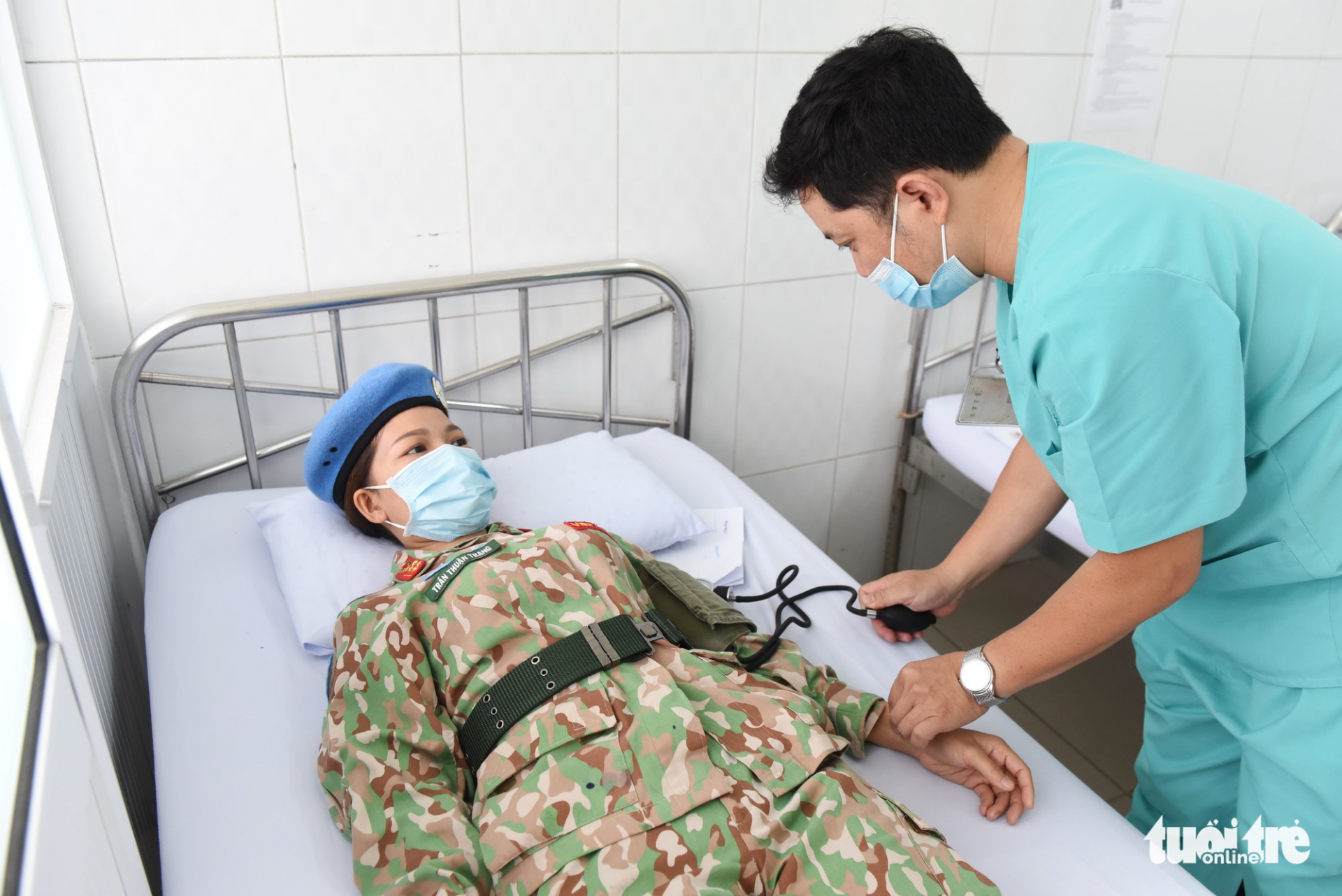 Vietnamese military medicals received COVID-19 vaccine before leaving for South Sudan 0032-vietnamese-military-medicals-received-covid-19-vaccine-before-leaving-for-south-sudan